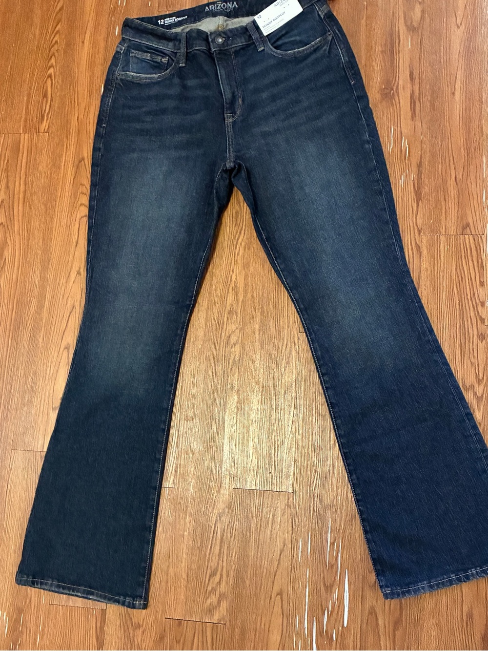 Skinny Bootcut Arizona Jean Mid-Rise! NEW! Size 12.